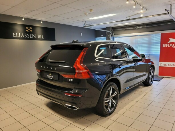 volvo-xc-60-elektrisitetbensin-2019-big-5