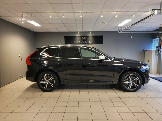volvo-xc-60-elektrisitetbensin-2019-big-3