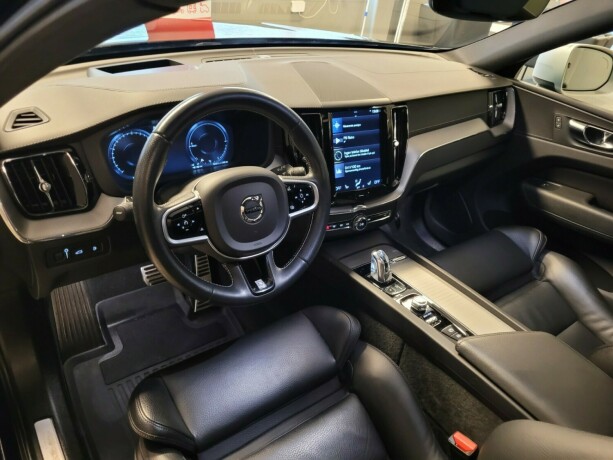 volvo-xc-60-elektrisitetbensin-2019-big-27