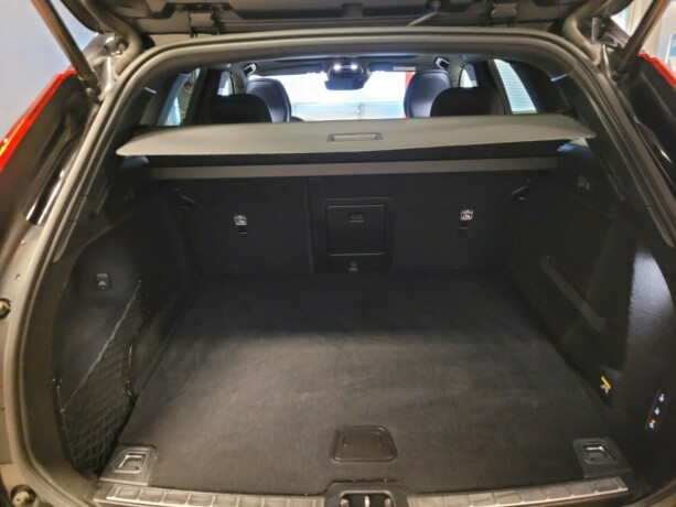 volvo-xc-60-elektrisitetbensin-2019-big-20
