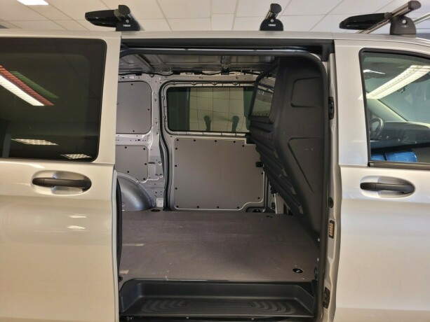 mercedes-benz-vito-diesel-2020-big-18