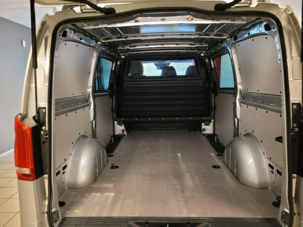 mercedes-benz-vito-diesel-2020-big-20