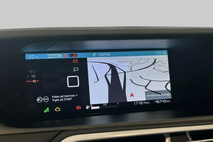 citroen-c4-picasso-bensin-2017-big-13