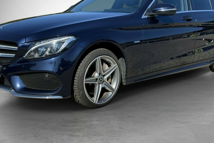 mercedes-benz-c-klasse-elektrisitetbensin-2018-big-6