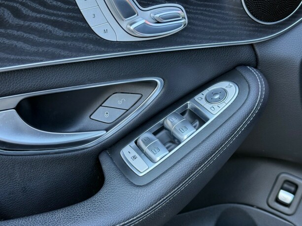 mercedes-benz-c-klasse-elektrisitetbensin-2018-big-18