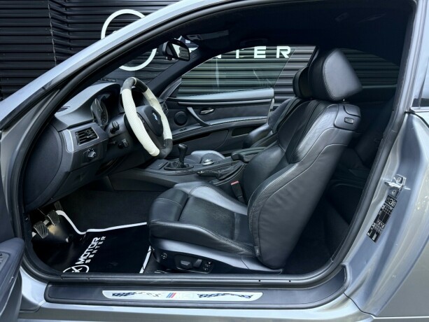 bmw-m3-bensin-2008-big-35