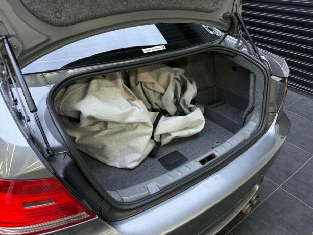bmw-m3-bensin-2008-big-40