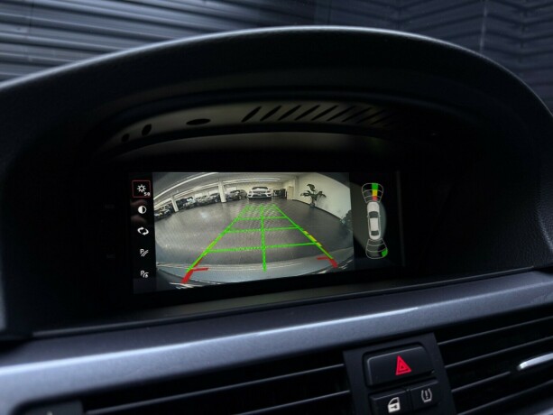 bmw-m3-bensin-2008-big-27
