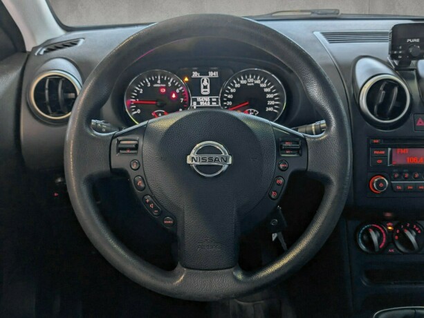 nissan-qashqai-bensin-2013-big-15