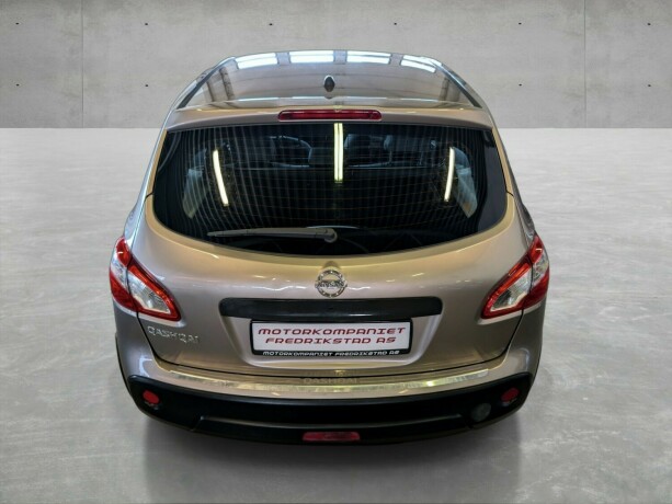 nissan-qashqai-bensin-2013-big-11