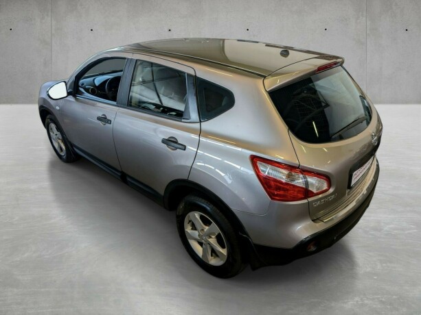 nissan-qashqai-bensin-2013-big-6