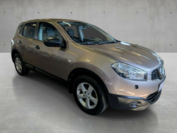 nissan-qashqai-bensin-2013-big-1