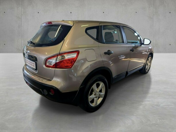 nissan-qashqai-bensin-2013-big-3