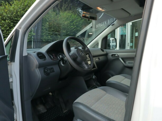 volkswagen-caddy-diesel-2013-big-7
