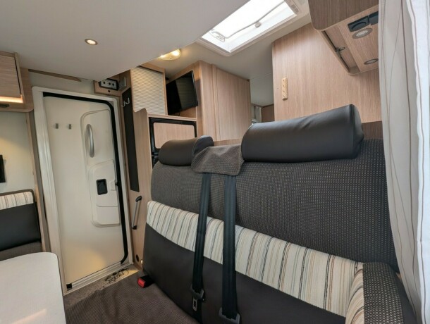 sunlight-t69-queensbed-senkeseng-meget-god-nyttelast-truma-6eh-stort-kj248leskap-fukt-gasstest-diesel-2016-big-30