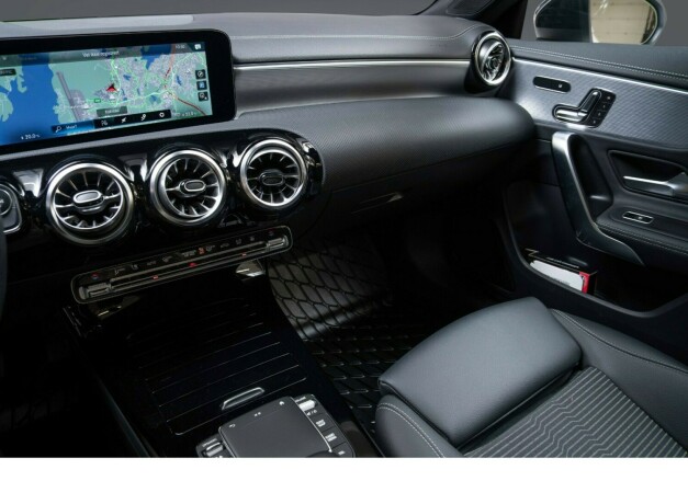 mercedes-benz-cla-elektrisitetbensin-2023-big-18