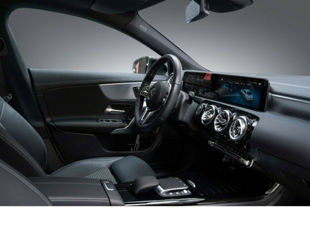 mercedes-benz-cla-elektrisitetbensin-2023-big-30
