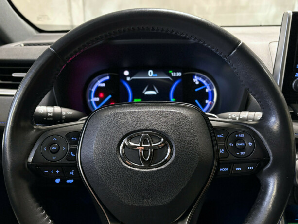 toyota-rav4-elektrisitetbensin-2021-big-11
