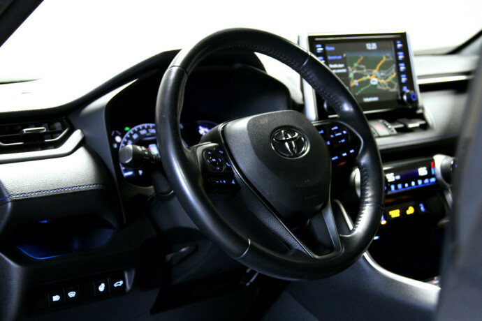 toyota-rav4-elektrisitetbensin-2021-big-15
