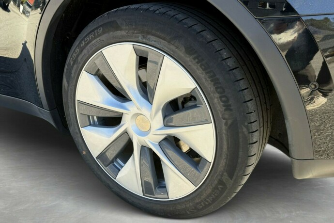 tesla-model-y-elektrisitet-2021-big-7