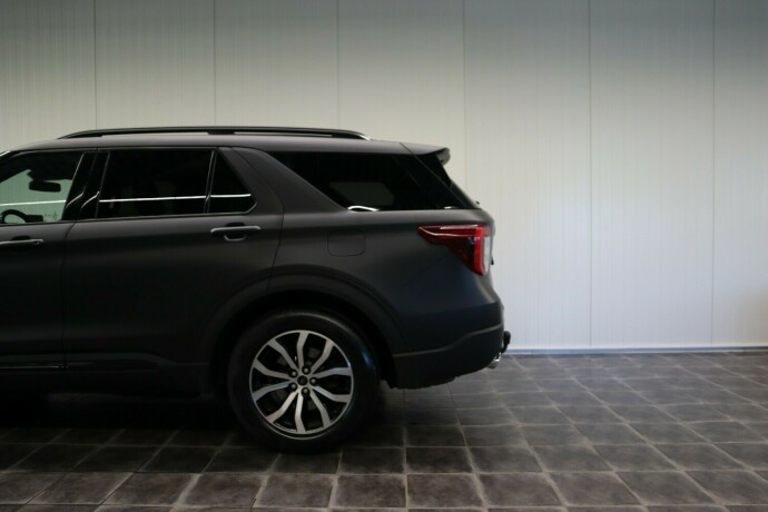 ford-explorer-elektrisitetbensin-2021-big-5