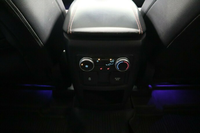 ford-explorer-elektrisitetbensin-2021-big-25