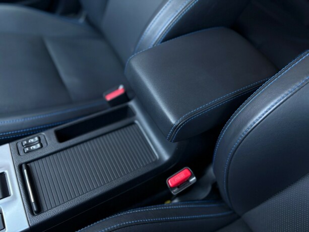 subaru-levorg-bensin-2016-big-22