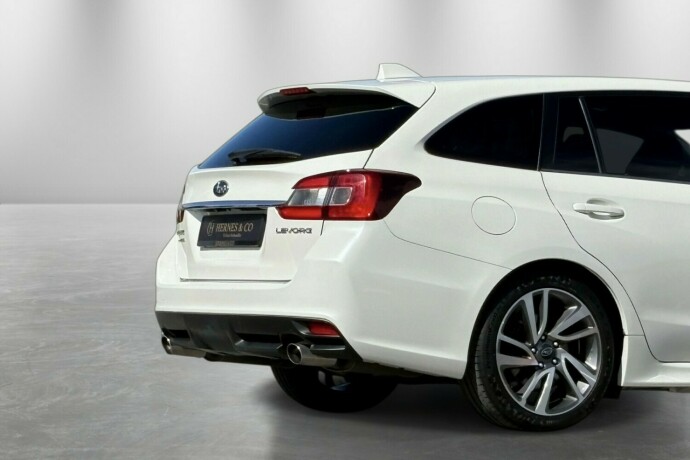 subaru-levorg-bensin-2016-big-7