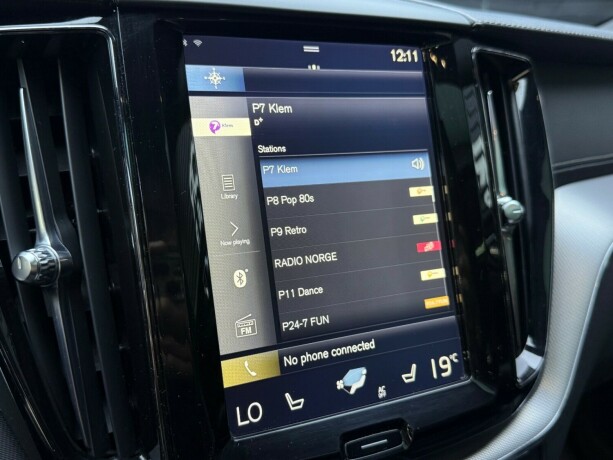 volvo-xc-60-elektrisitetbensin-2017-big-21