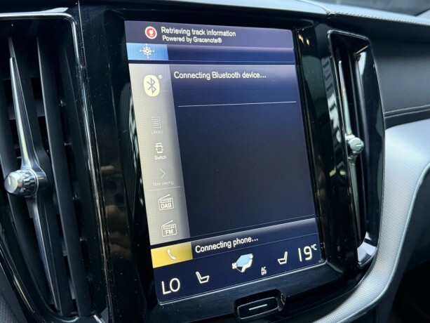 volvo-xc-60-elektrisitetbensin-2017-big-23