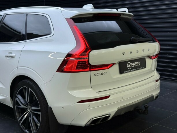 volvo-xc-60-elektrisitetbensin-2017-big-6