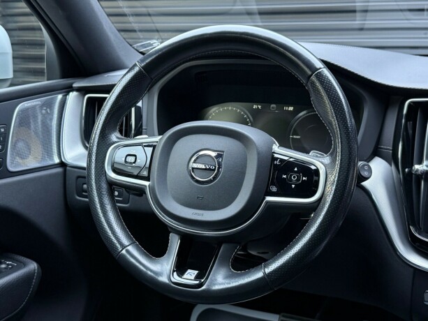 volvo-xc-60-elektrisitetbensin-2017-big-13