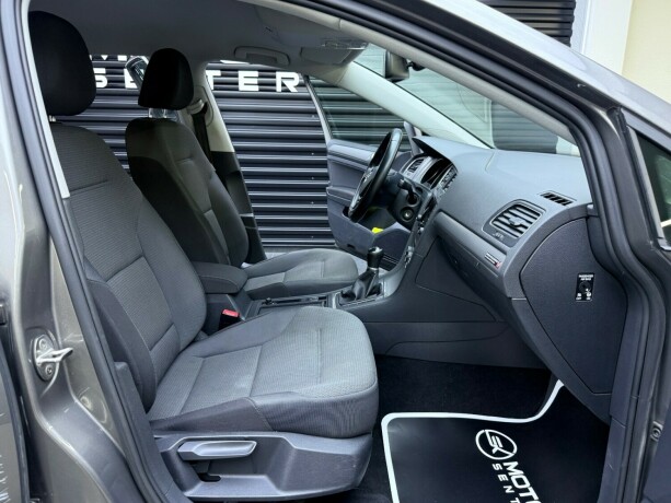 volkswagen-golf-diesel-2015-big-27