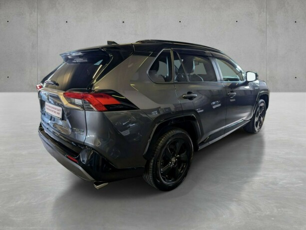 toyota-rav4-elektrisitetbensin-2019-big-3