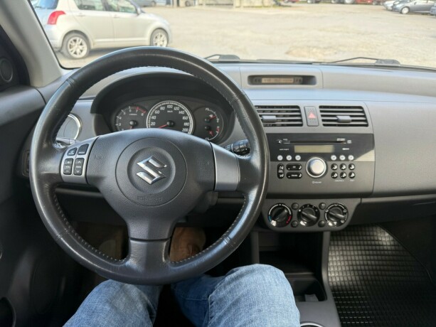 suzuki-swift-bensin-2008-big-9