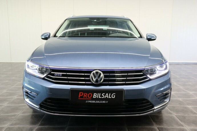 volkswagen-passat-elektrisitetbensin-2017-big-13