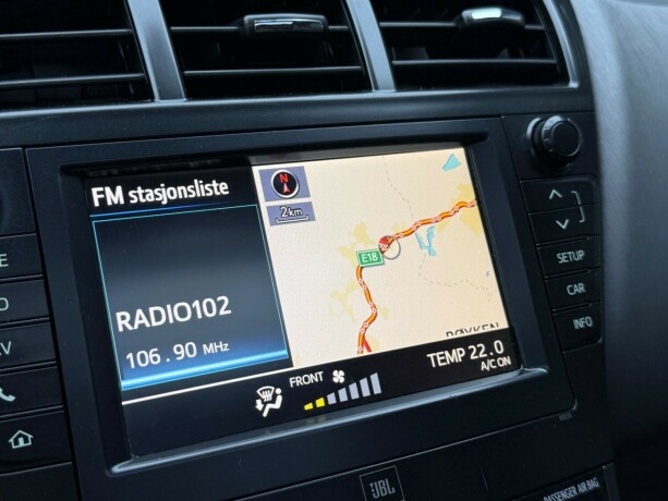 toyota-prius-seven-elektrisitetbensin-2015-big-18