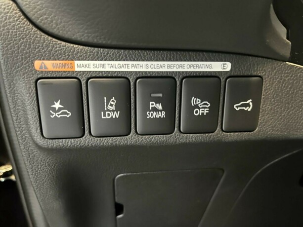 mitsubishi-outlander-elektrisitetbensin-2019-big-15