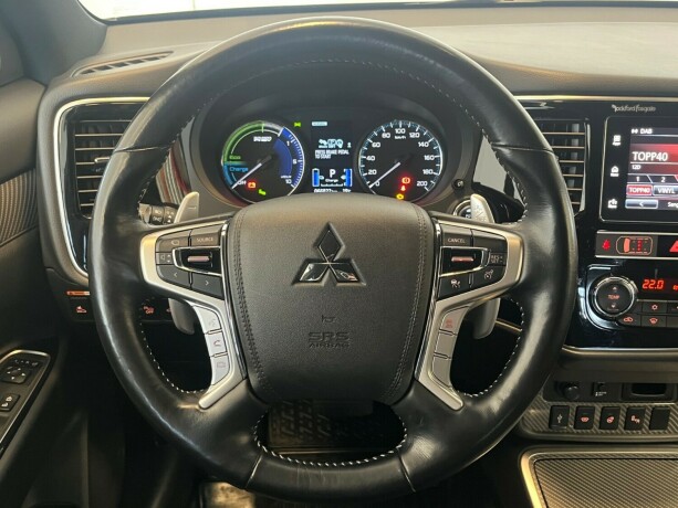 mitsubishi-outlander-elektrisitetbensin-2019-big-16