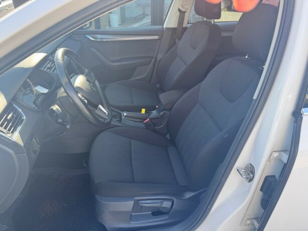 skoda-octavia-diesel-2018-big-7