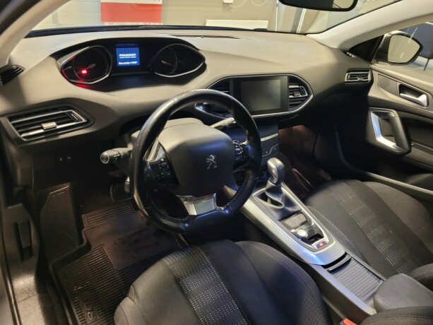 peugeot-308-diesel-2015-big-19