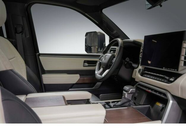 toyota-tundra-bensin-2022-big-30