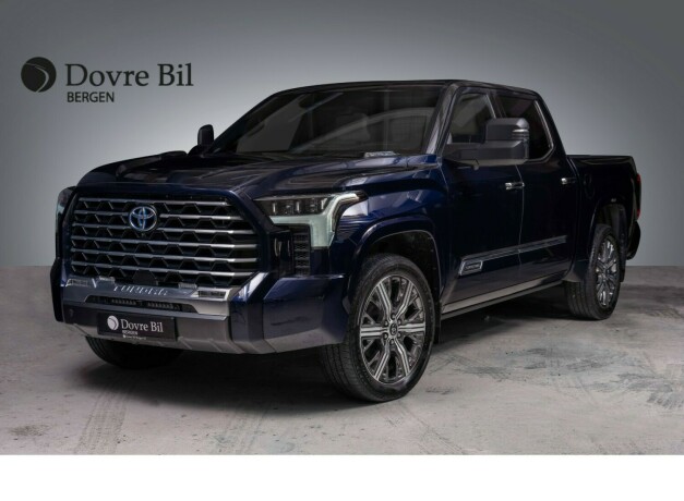 toyota-tundra-bensin-2022-big-0