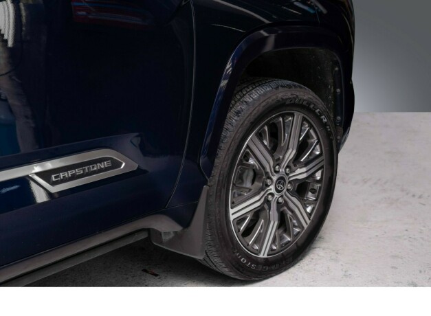 toyota-tundra-bensin-2022-big-9
