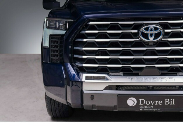 toyota-tundra-bensin-2022-big-5