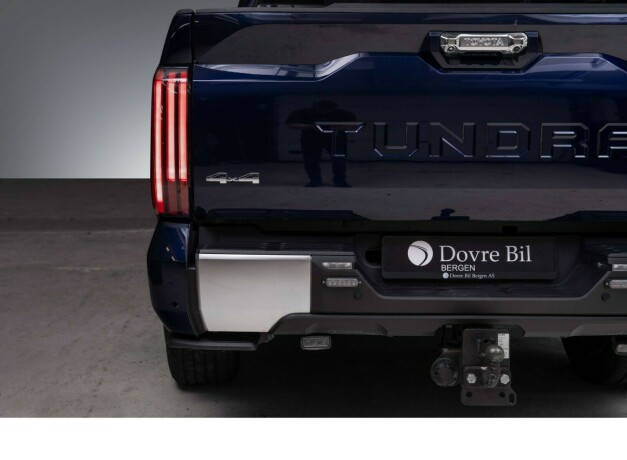 toyota-tundra-bensin-2022-big-13