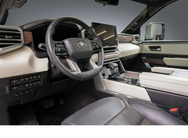 toyota-tundra-bensin-2022-big-24