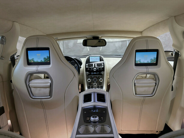 aston-martin-rapide-bensin-2010-big-4
