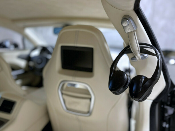 aston-martin-rapide-bensin-2010-big-2