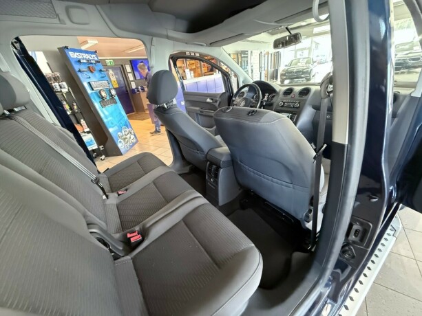 volkswagen-caddy-maxi-diesel-2013-big-30